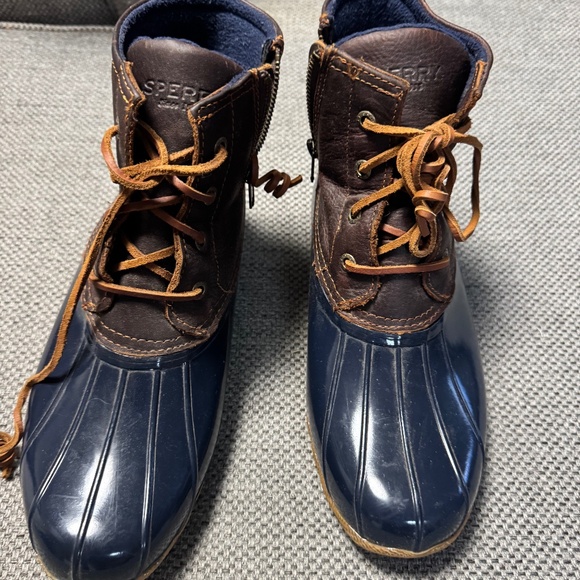 Women’s Sperry Saltwater Duck Boot NWOT - Picture 1 of 8